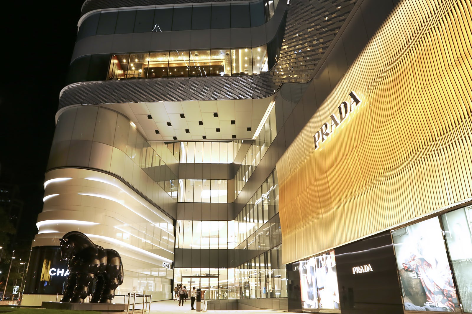 Central Embassy in Bangkok - Luxury Shopping Mall in Phloenchit – Go Guides