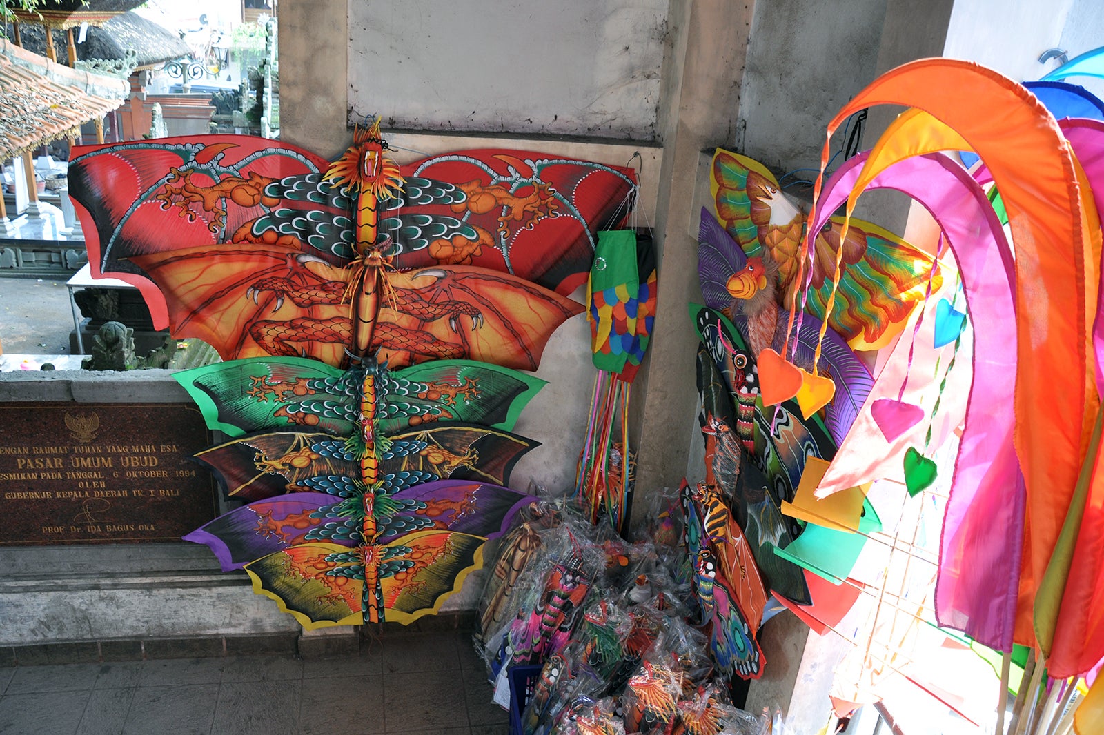 Ubud Art Market, Ubud, Bali, Indonesia - Shop Review