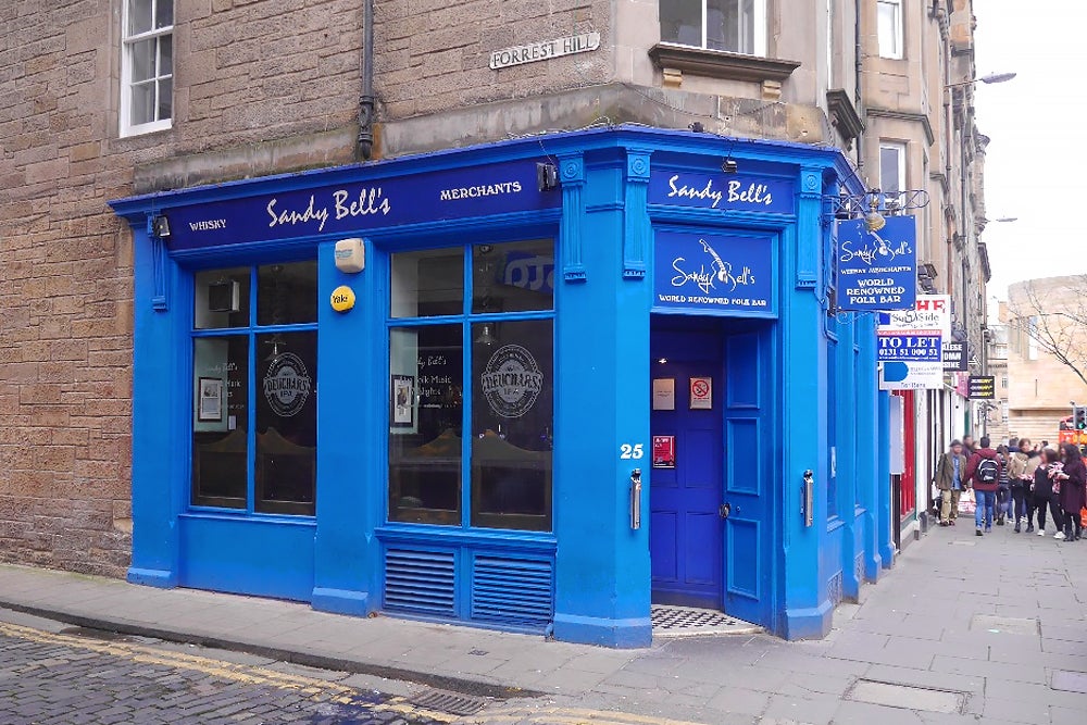 10 Best Pubs In Edinburgh Where To Go In Edinburgh For A Great Pint 