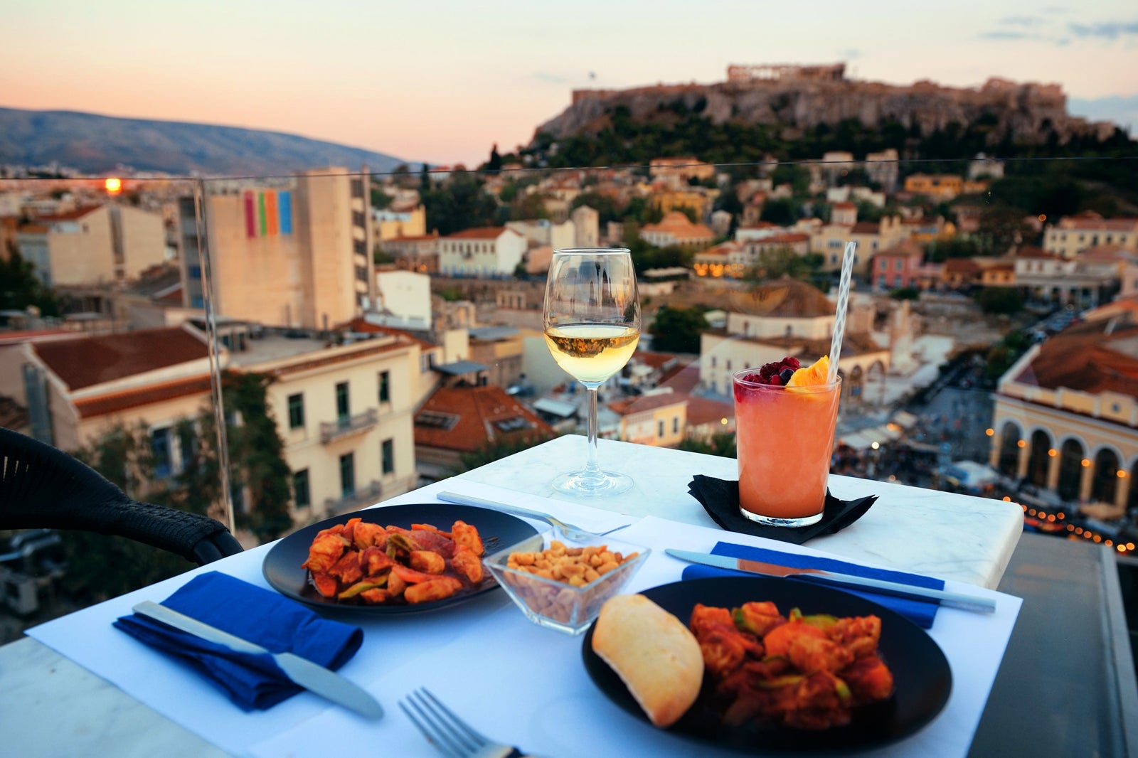 10 Best Things to Do for Couples in Athens What to Do on a Romantic