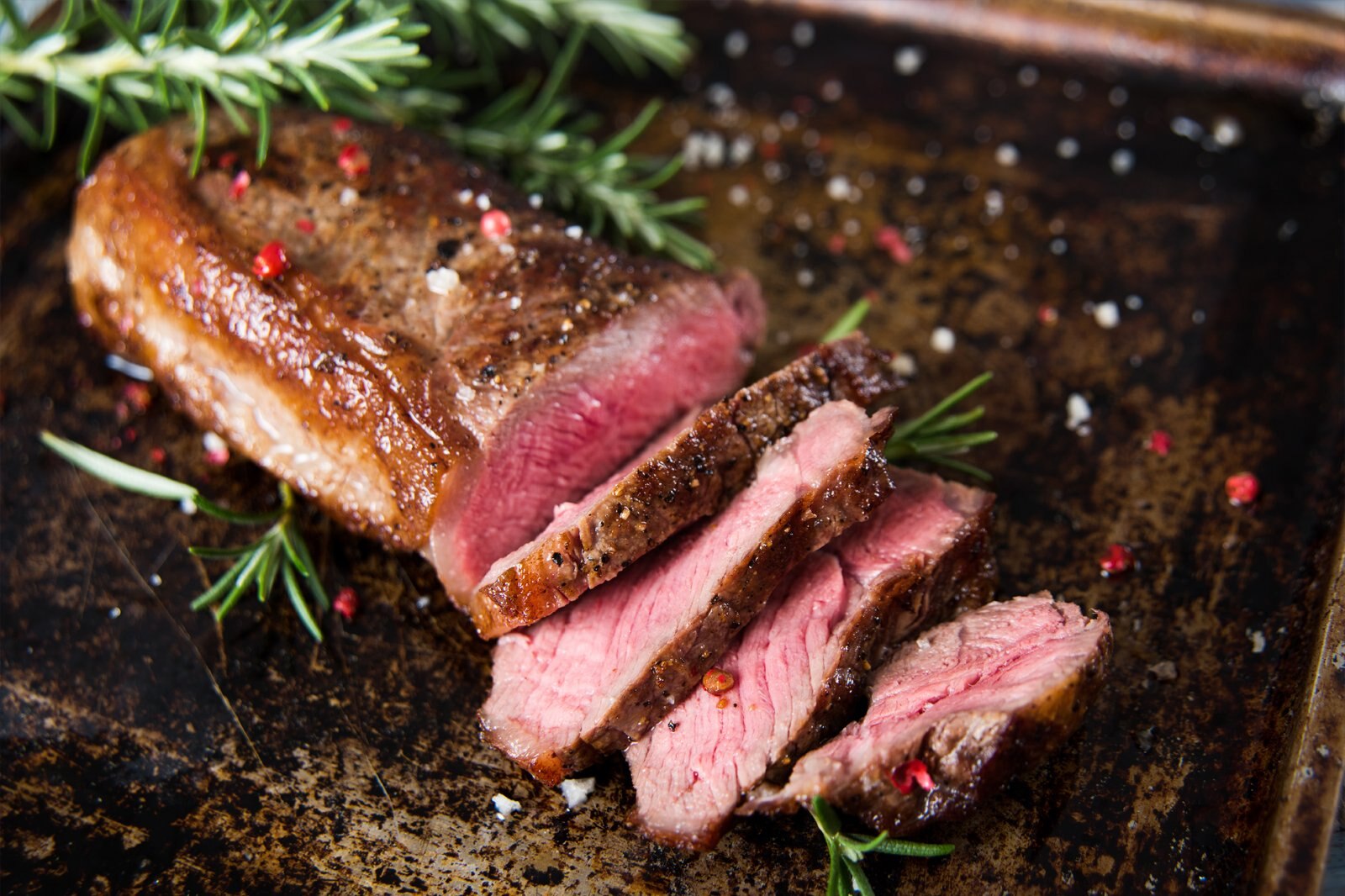 Food and Dining in Singapore - Singapore travel guide - Go Guides