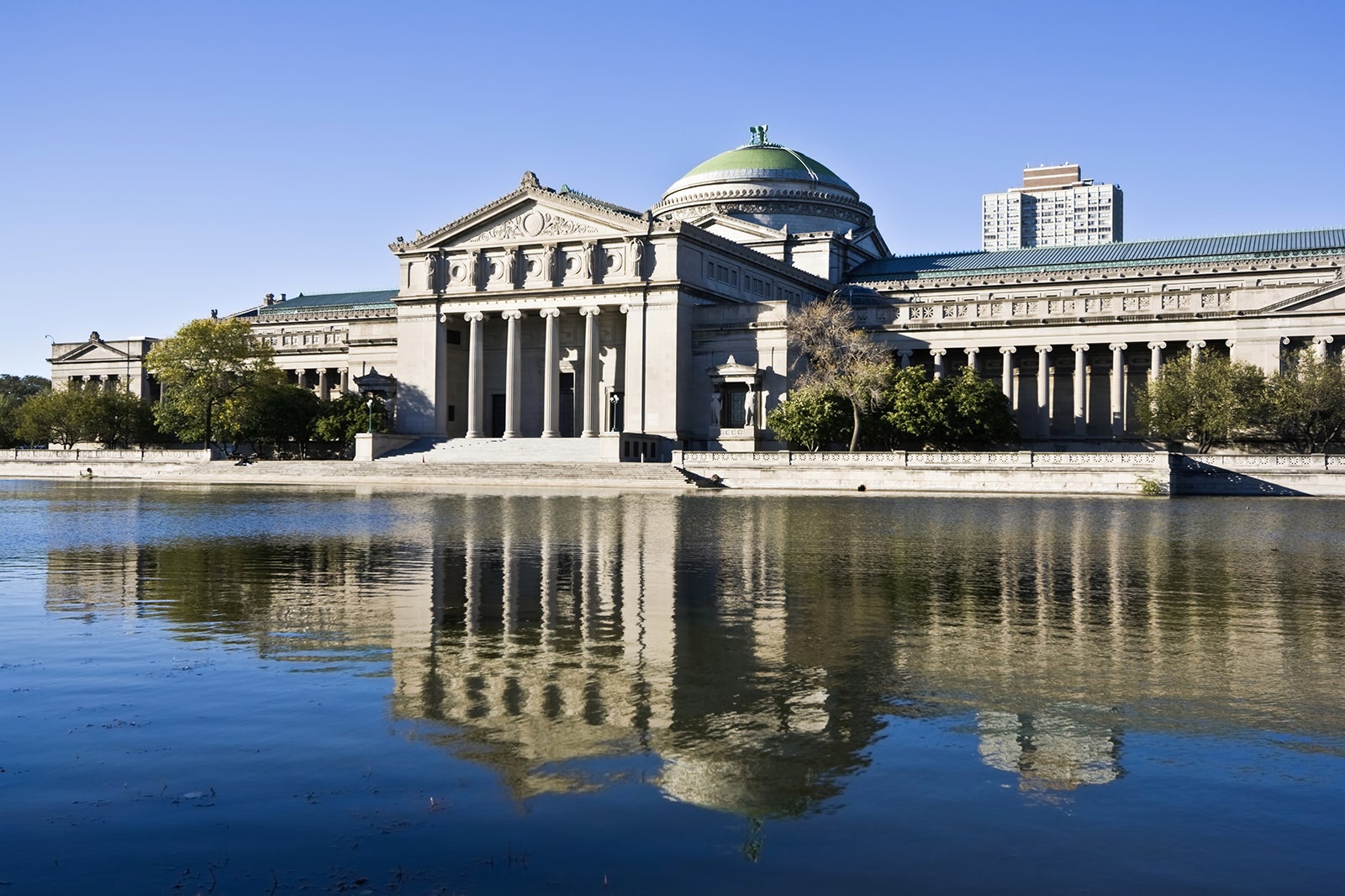 Museum of Science and Industry in Chicago 400,000 Square Feet of