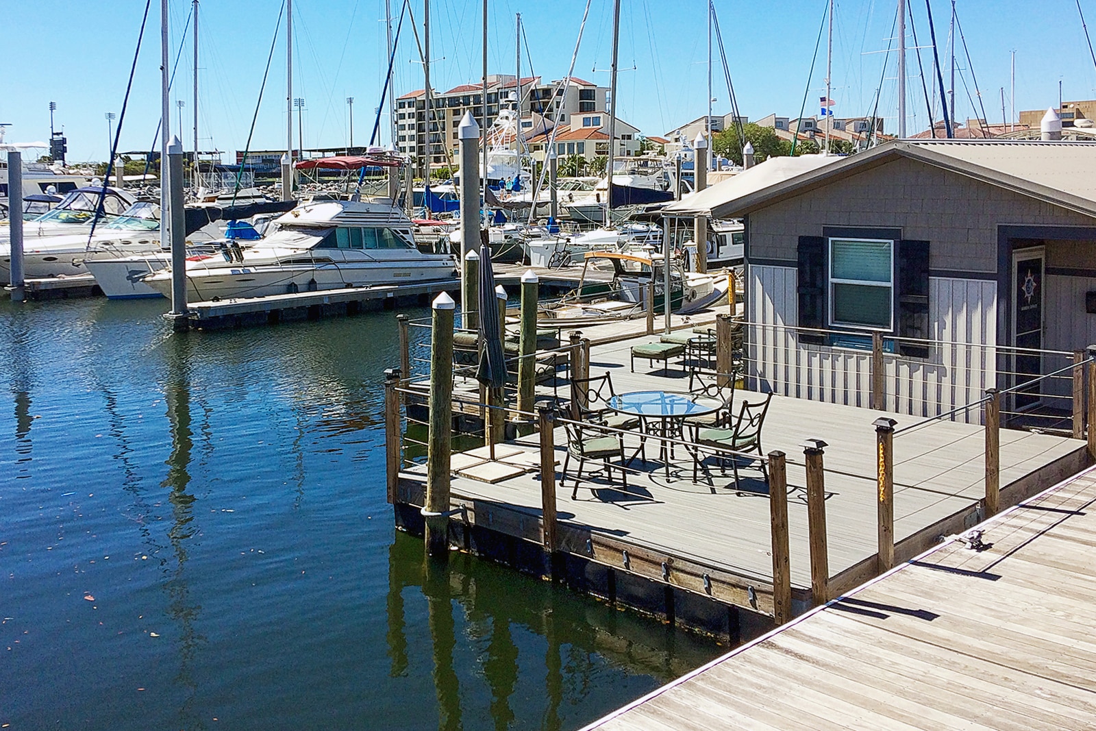 10 Places Locals Love to Eat in Pensacola Where to Find Pensacola's