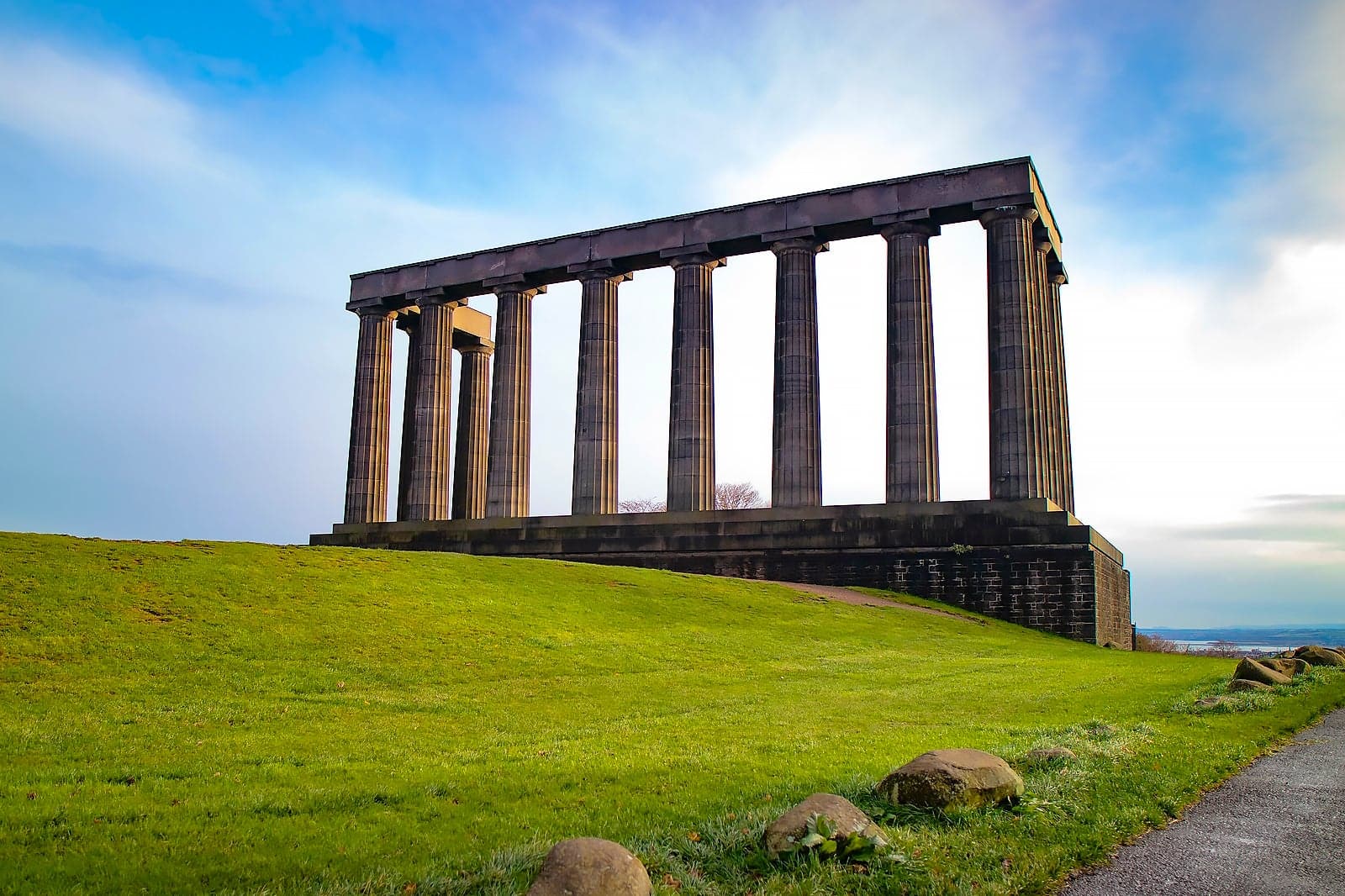Edinburgh Stone 11 Iconic Buildings and Places in Edinburgh - Step Back into Edinburgh ...