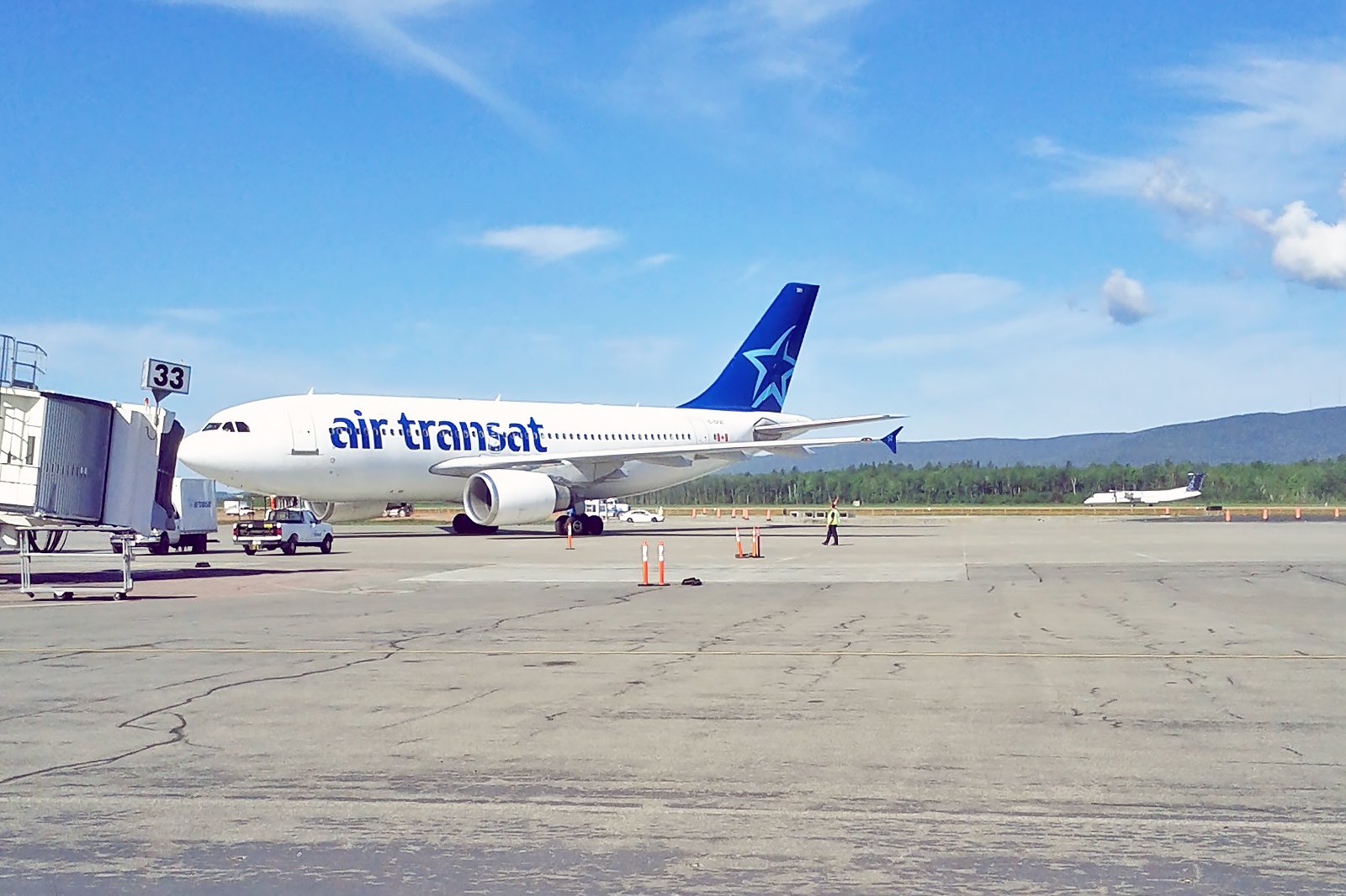 getting from quebec airport to quebec city reddit