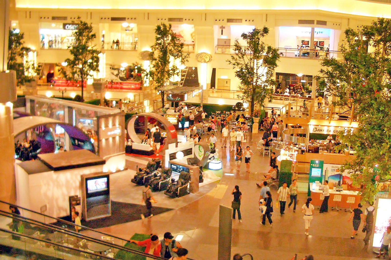 Taipei 101 Shopping Mall - Luxury Shopping in Xinyi District - Go Guides