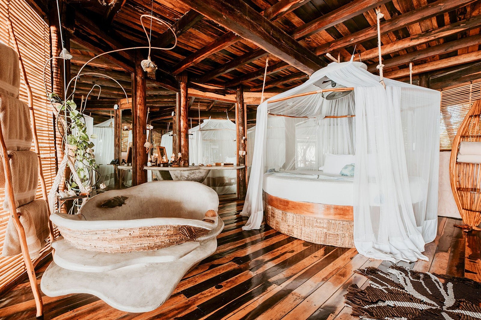 10 Amazing Bucket List Hotels Incredible Hotels in Popular Cities