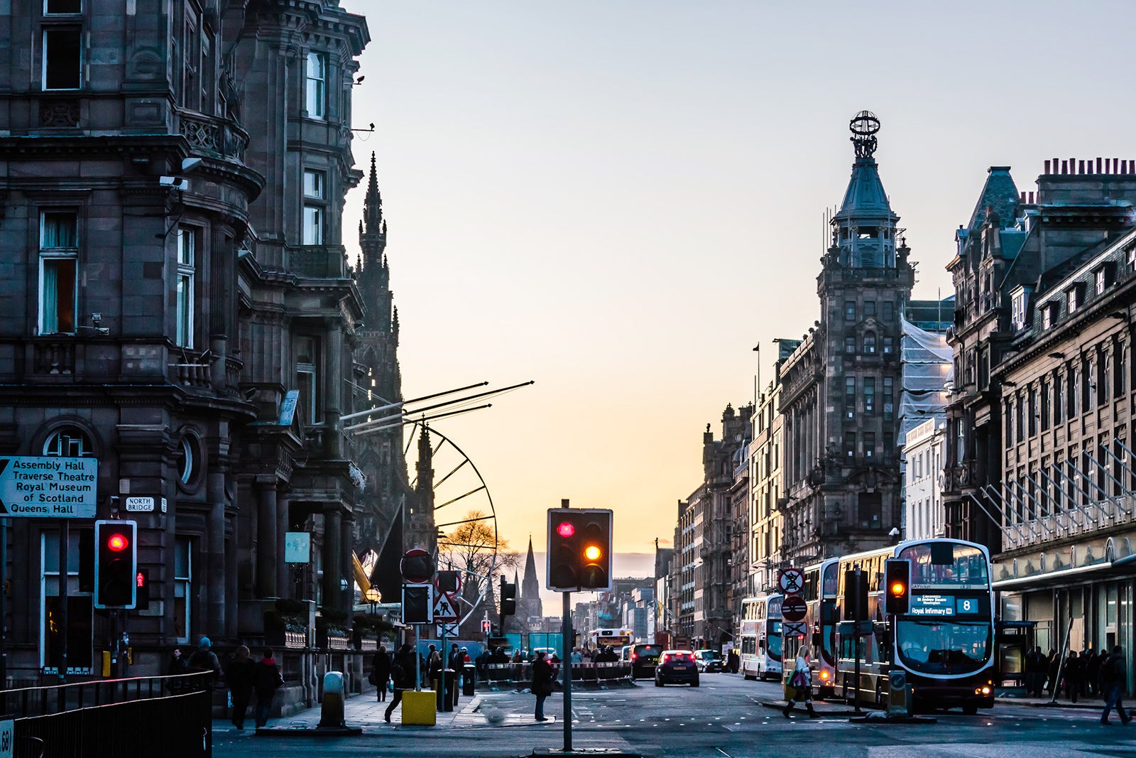 Princes Street In Edinburgh Edinburgh s Main Shopping Street With Princes Street In Edinburgh Edinburgh s Main Shopping Street With