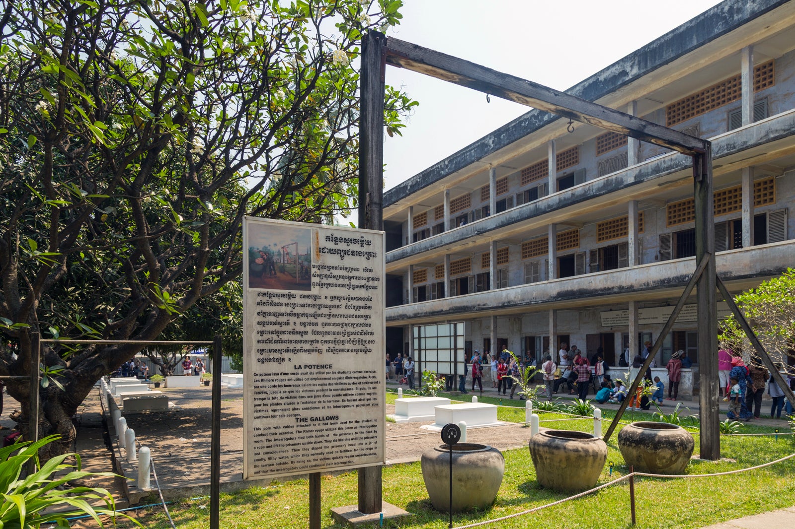 Tuol Sleng Genocide Museum Wartime Museum In Phnom Penh