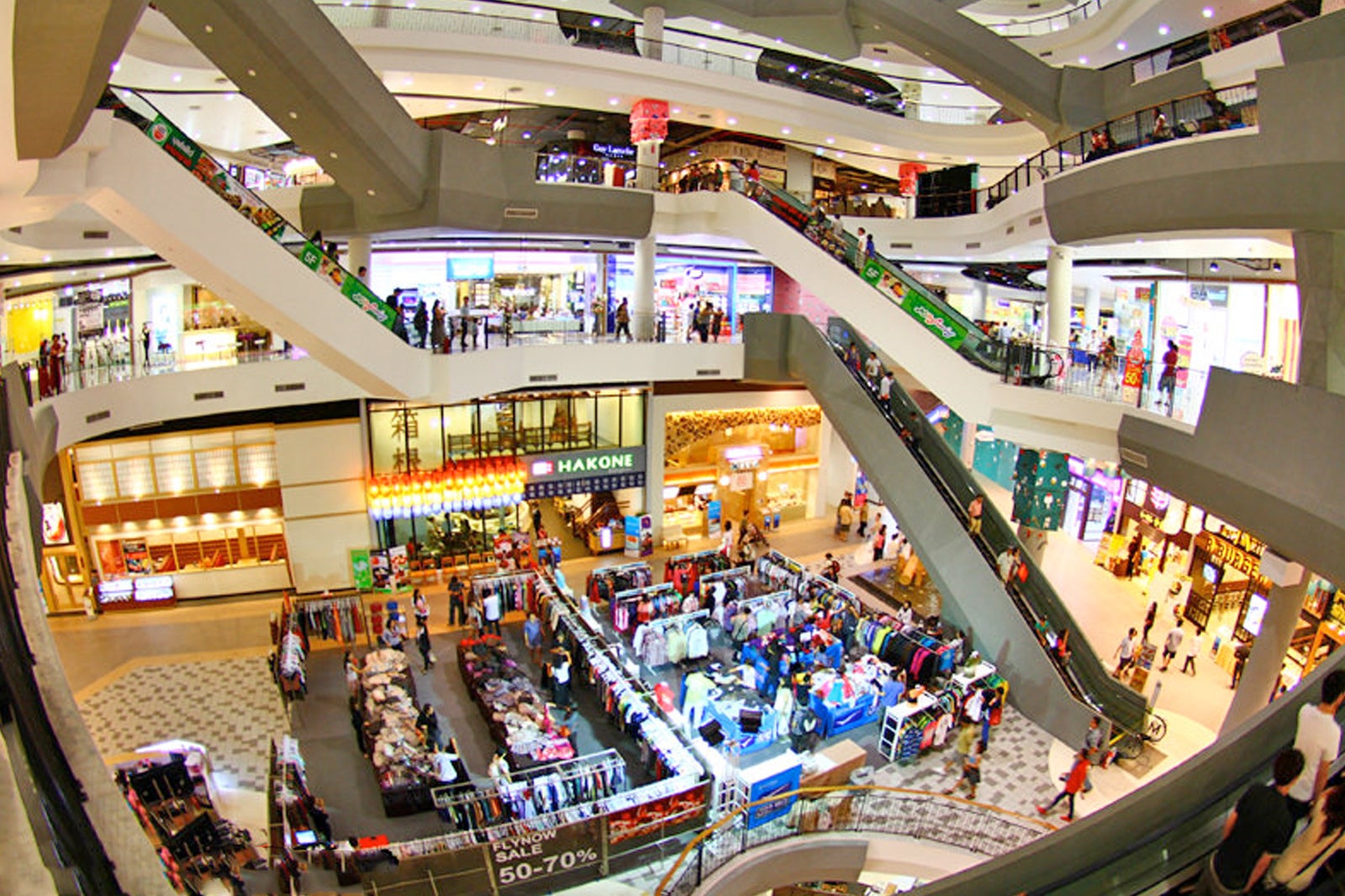 Gateway Ekamai Mall In Bangkok Japanese Style Shopping Mall In