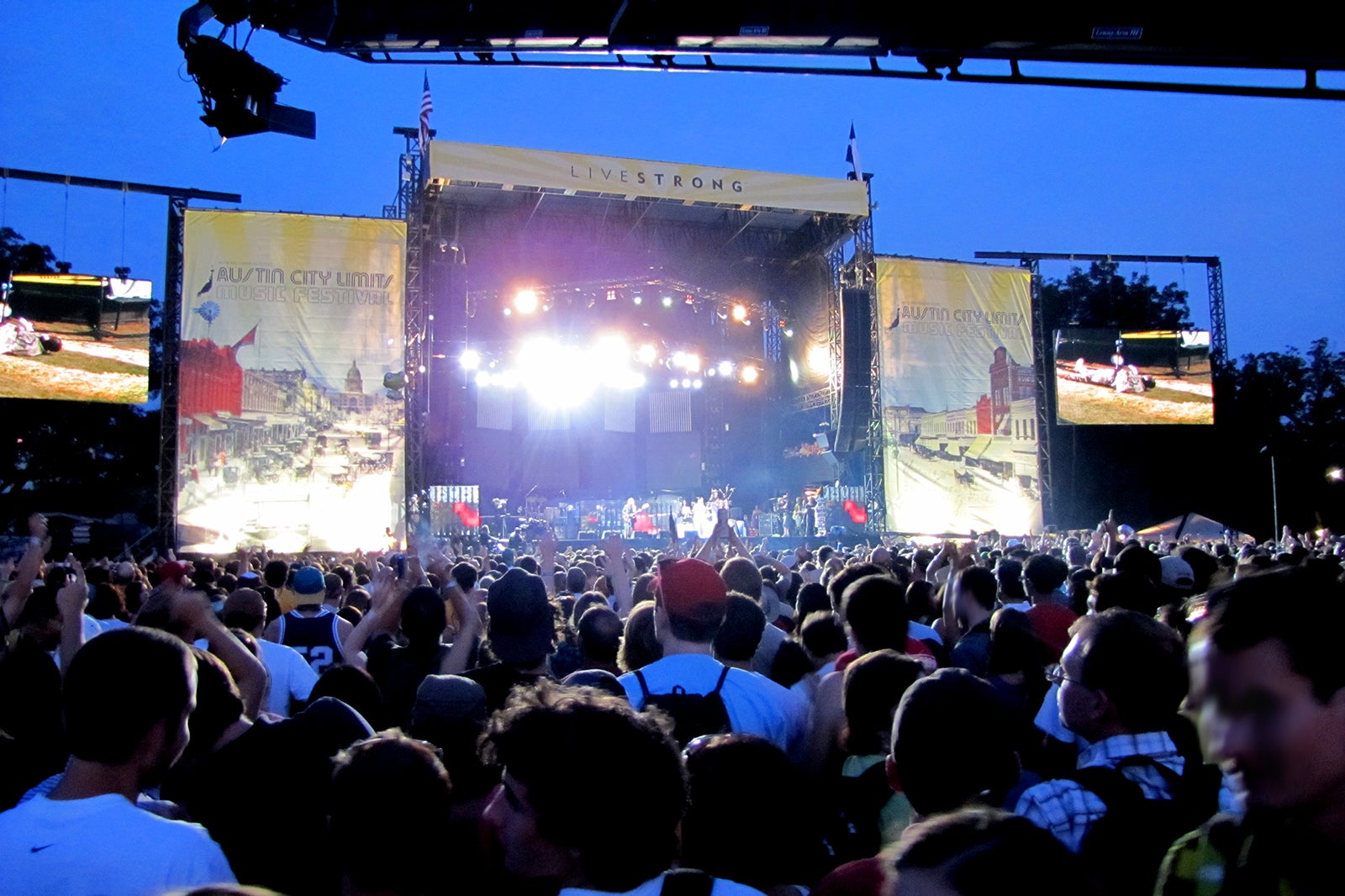 10-best-summer-events-in-the-us-famous-outdoor-festivals-you-won-t