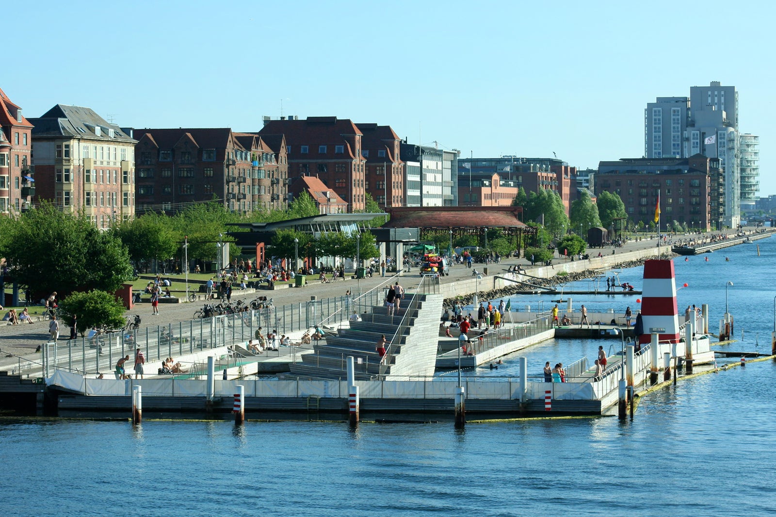 Islands Brygge Havnebad i København Populært havnebad med flot udsigt