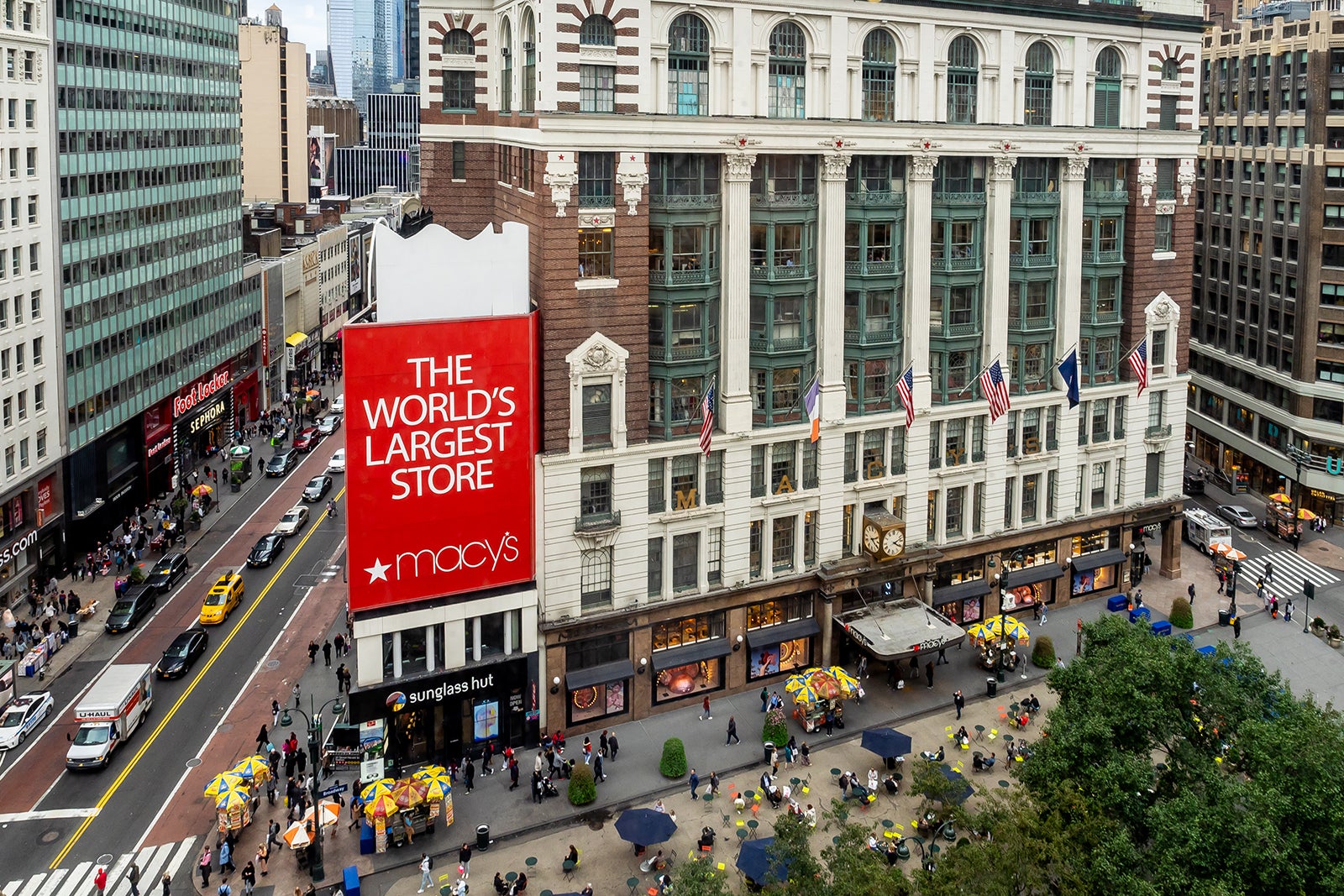 10-best-shopping-malls-in-new-york-new-york-s-most-popular-malls-and