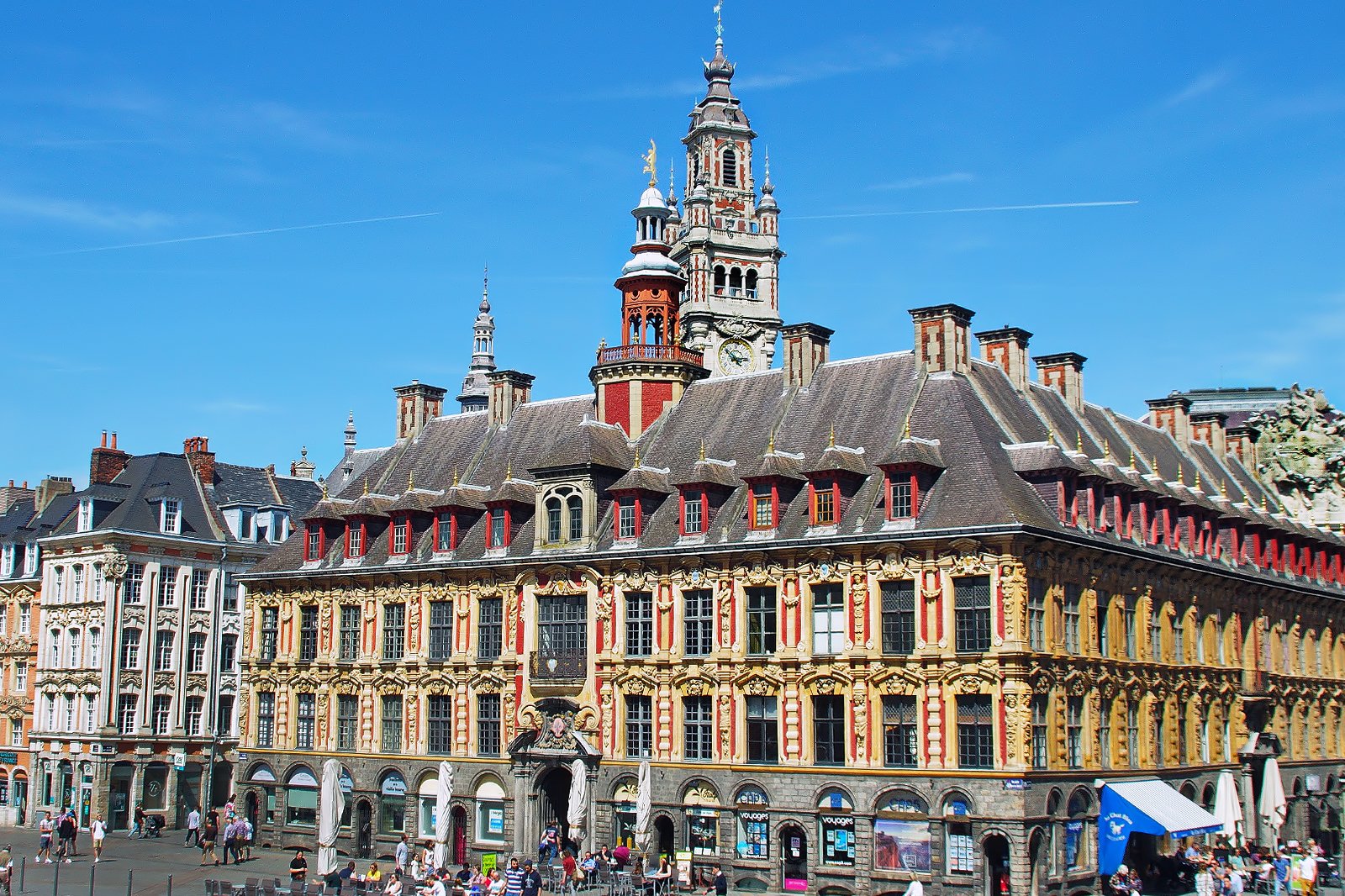 visit lille by car