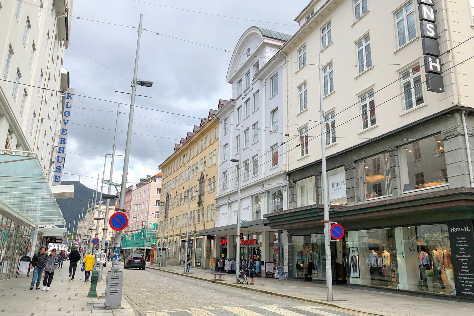Strandgaten In Bergen The Traditional Shopping Street In Western Strandgaten In Bergen The Traditional Shopping Street In Western