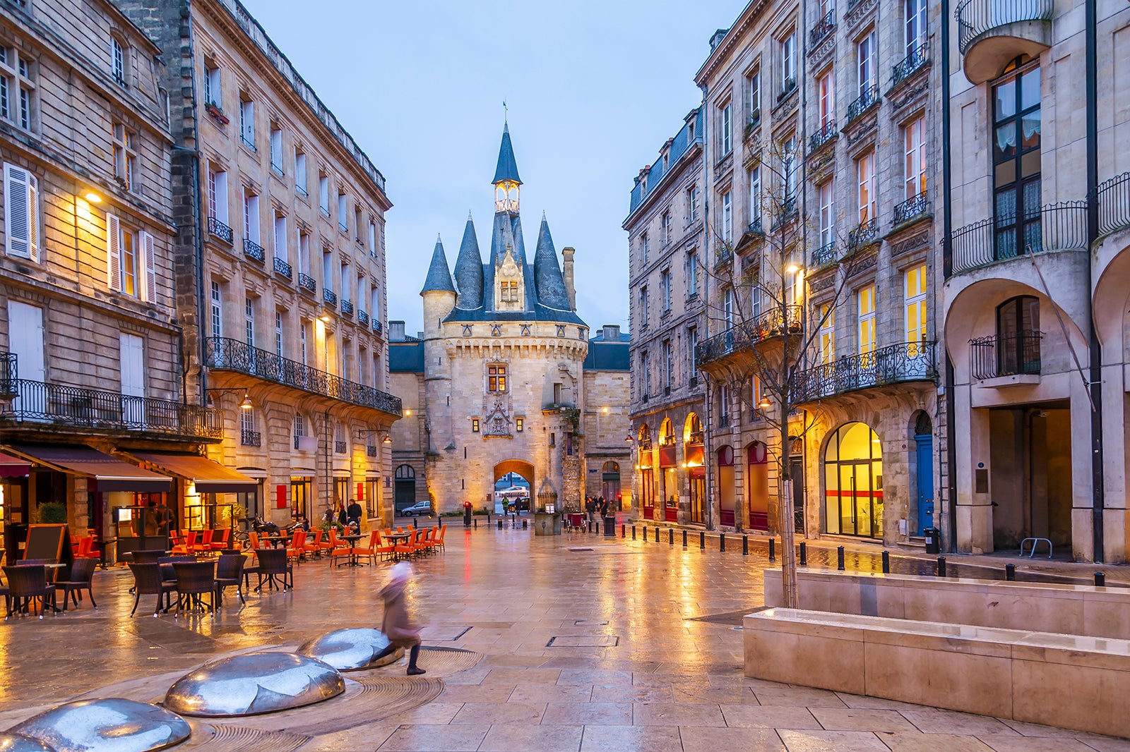 10 Money Saving Tips In Bordeaux How To Enjoy Bordeaux With A Small 