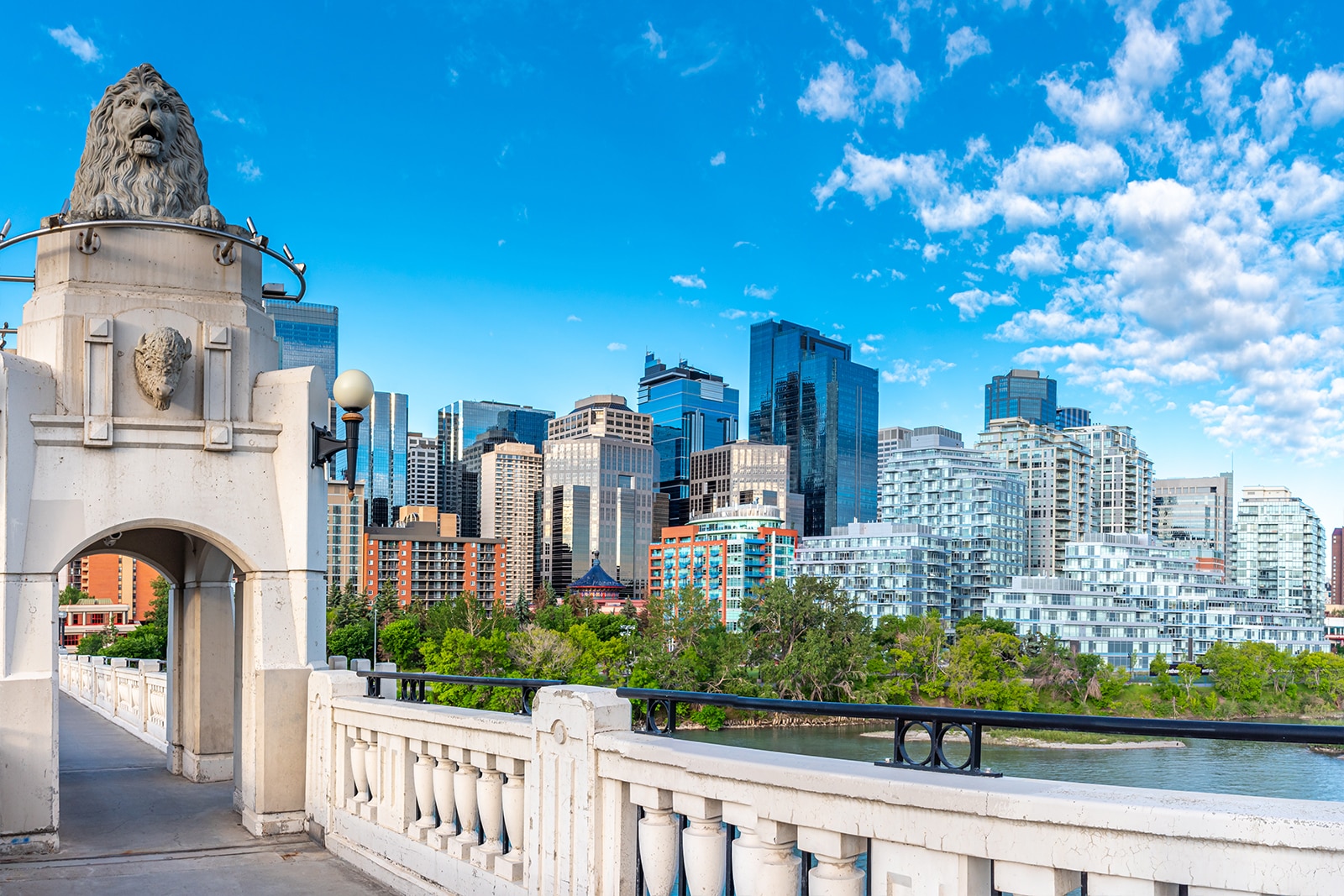 10 Best City Breaks In Canada Explore Some Of Canadas Most Beautiful Cities Go Guides 3921