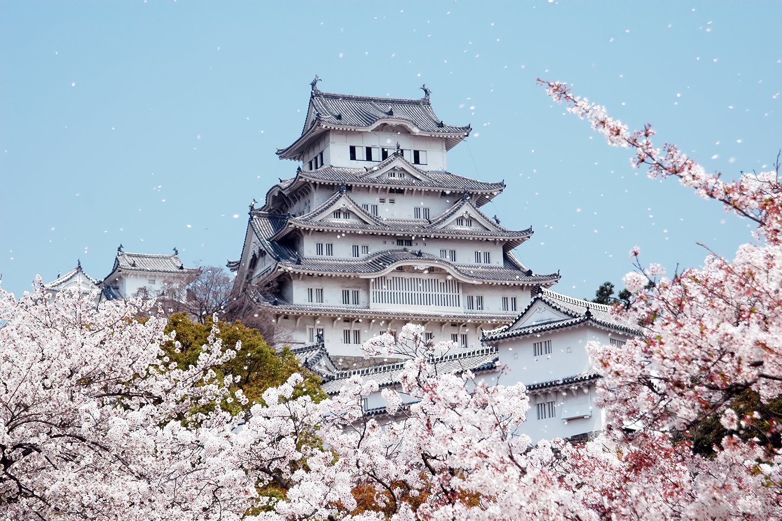 Himeji Castle - UNESCO World Heritage Site near Kobe - Go Guides