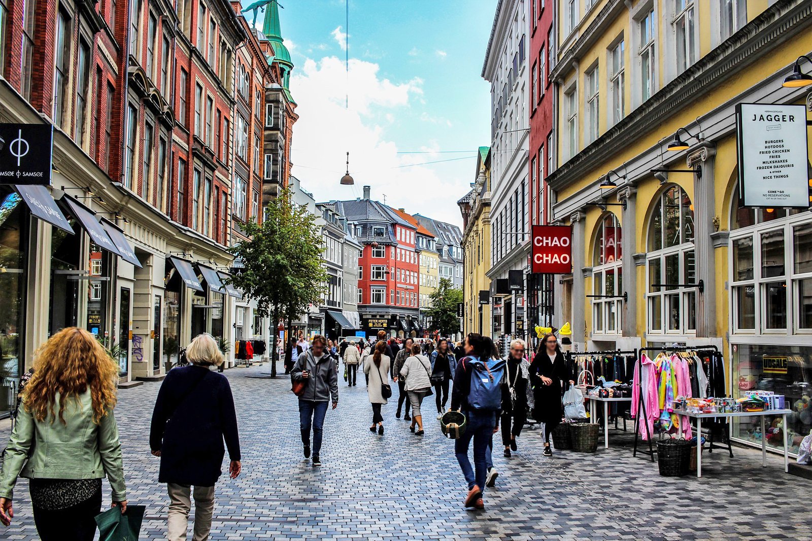 Your Complete Guide To Visiting Copenhagen, Denmark - Hand Luggage