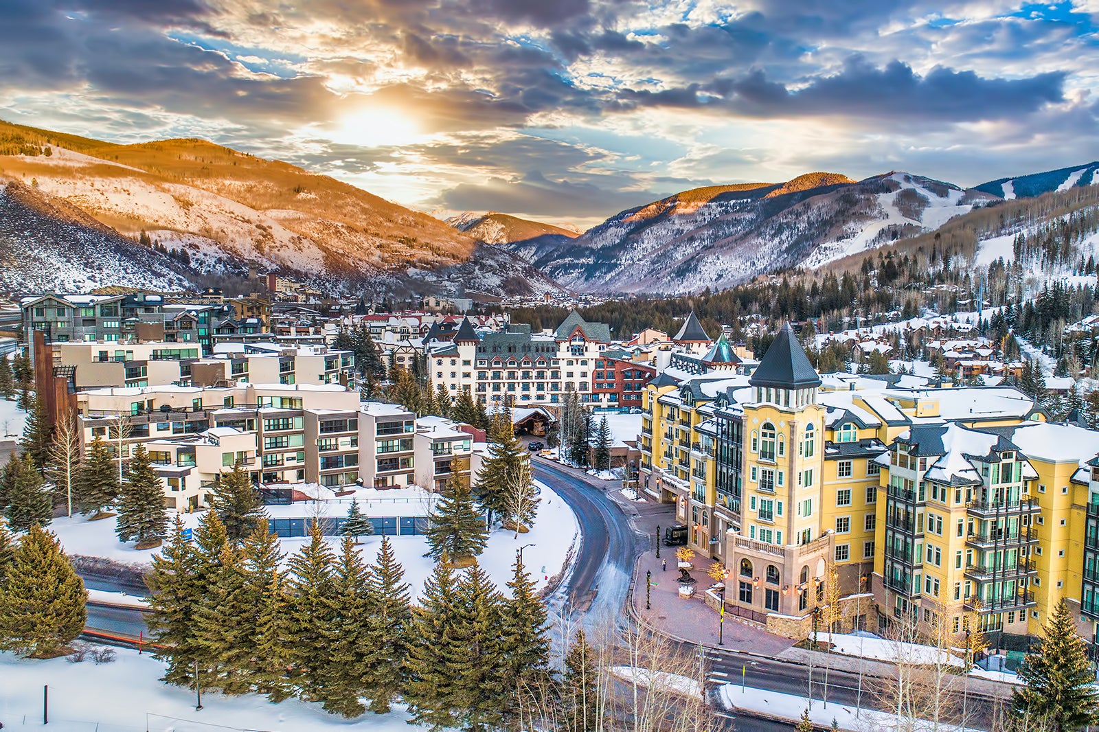 10 Best Ski Resorts Near Denver Where To Go Skiing And Snowboarding 