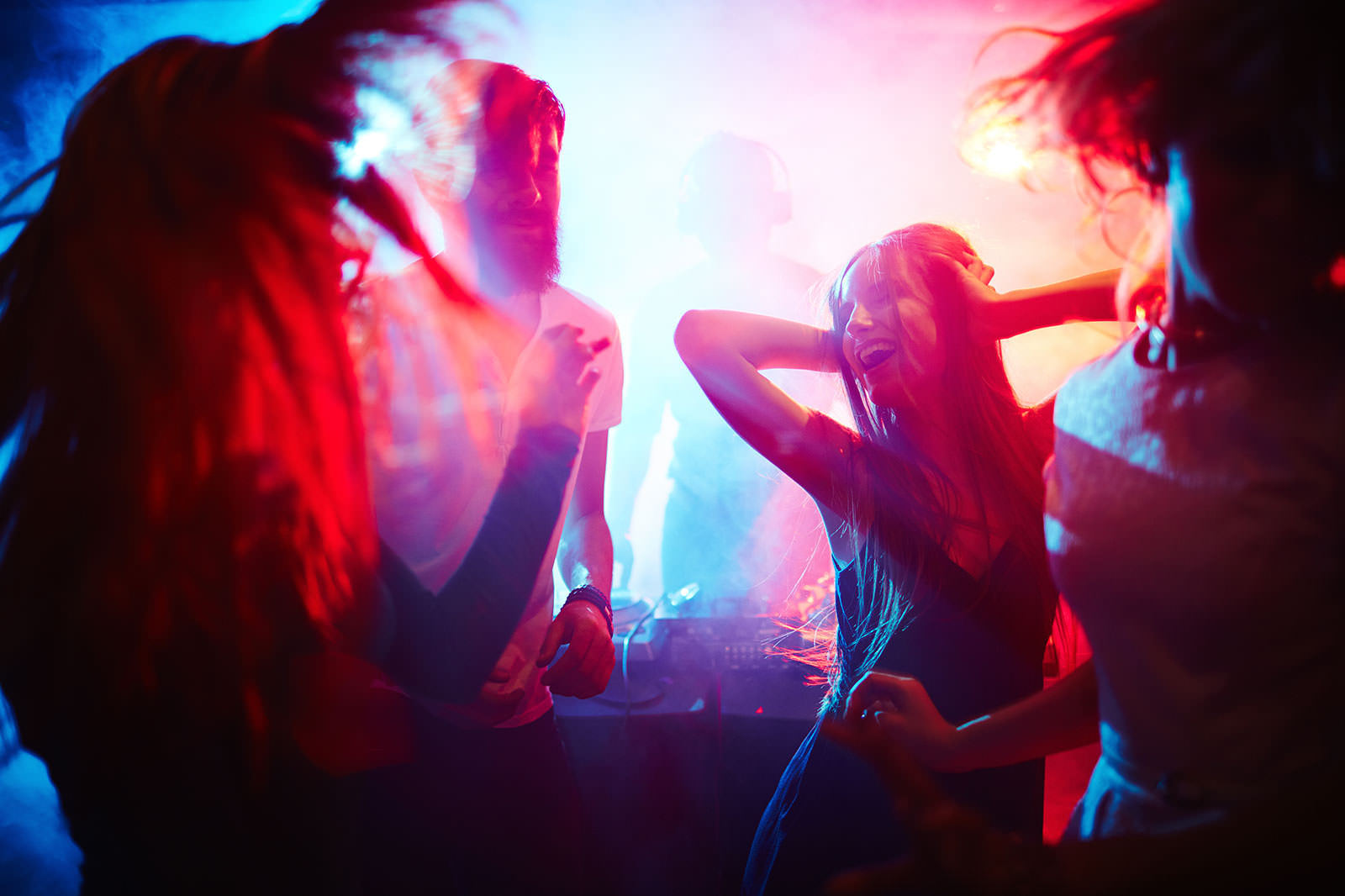 Hong Kong clubs: Best dance floors and parties for you