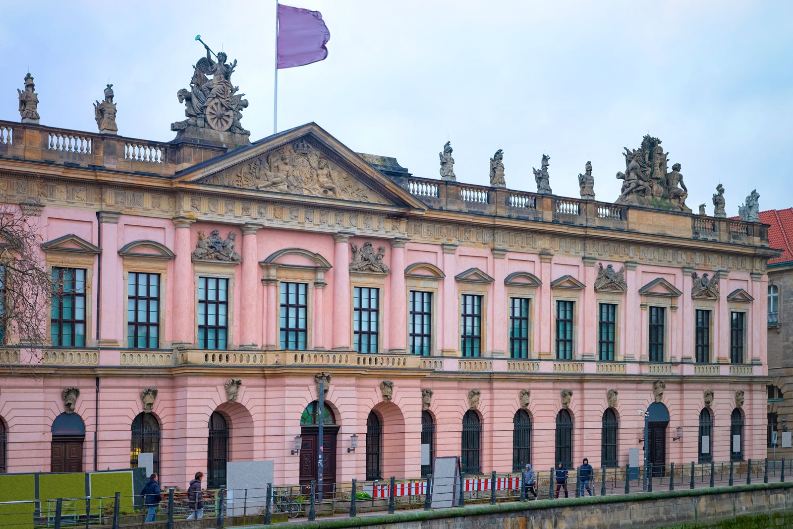 Die 10 besten Museen in Berlin Wo lässt sich die Geschichte, Kunst und Kultur von Berlin