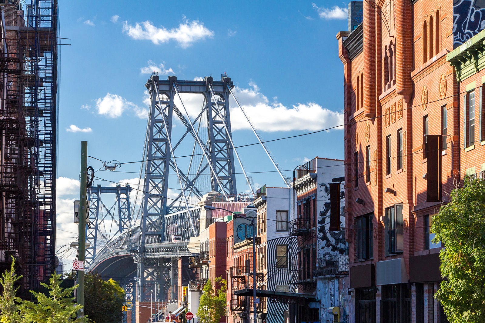 williamsburg-in-new-york-brooklyn-s-hip-neighbourhood-with-great-art