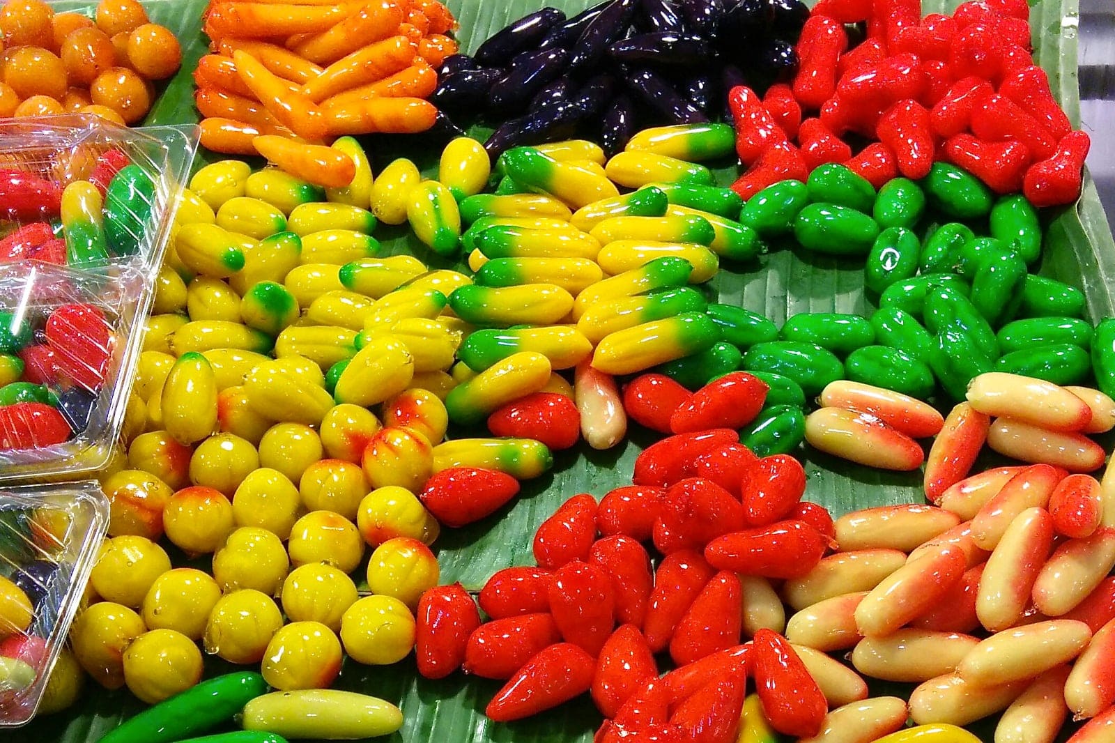 5 Thai Desserts You Should Try - Sweet Treats in Bangkok - Go Guides