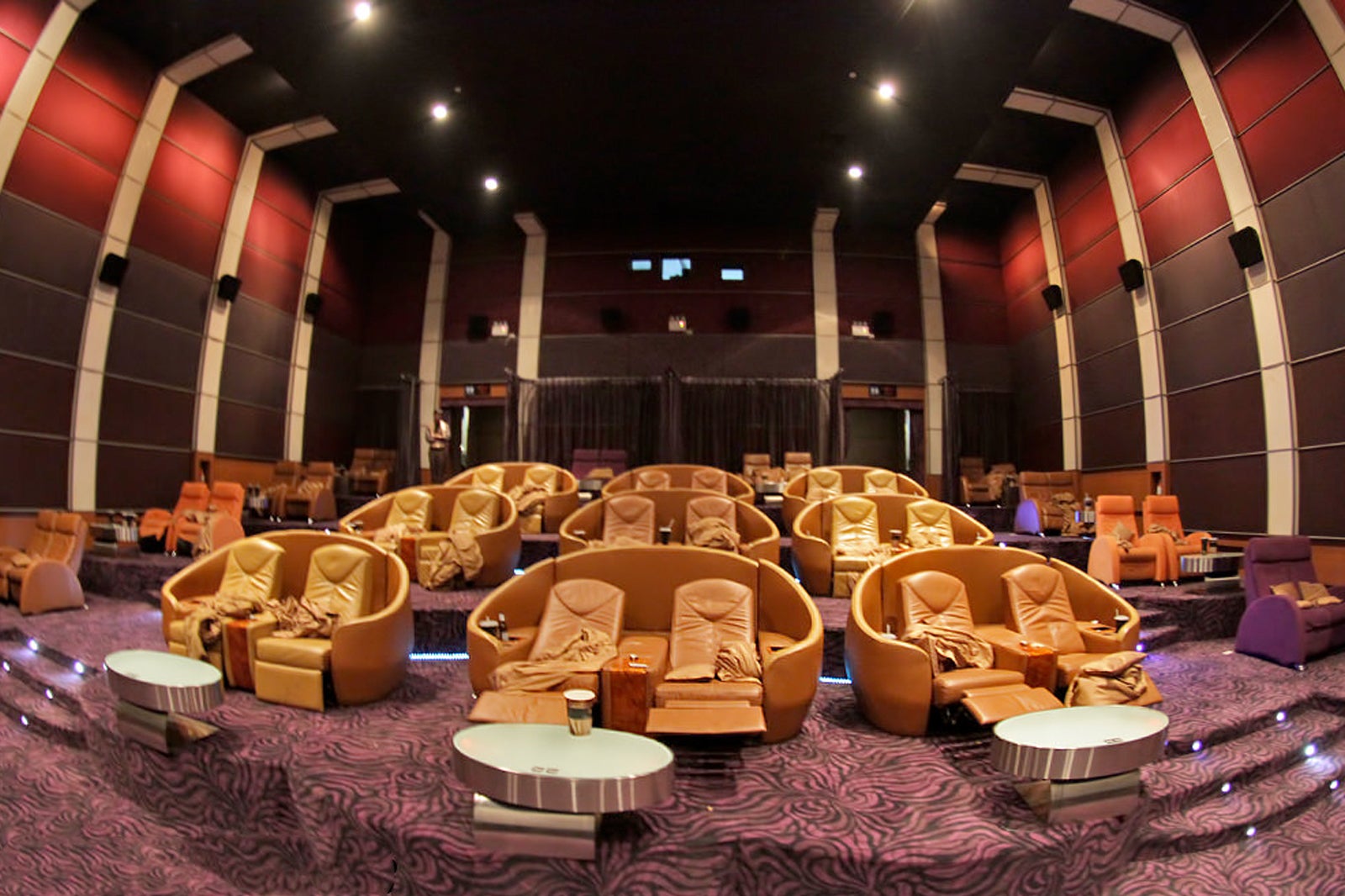 7 Movie theater Experiences in Bangkok - 7 Different Ways to Watch the Same  Movie in Bangkok – Go Guides