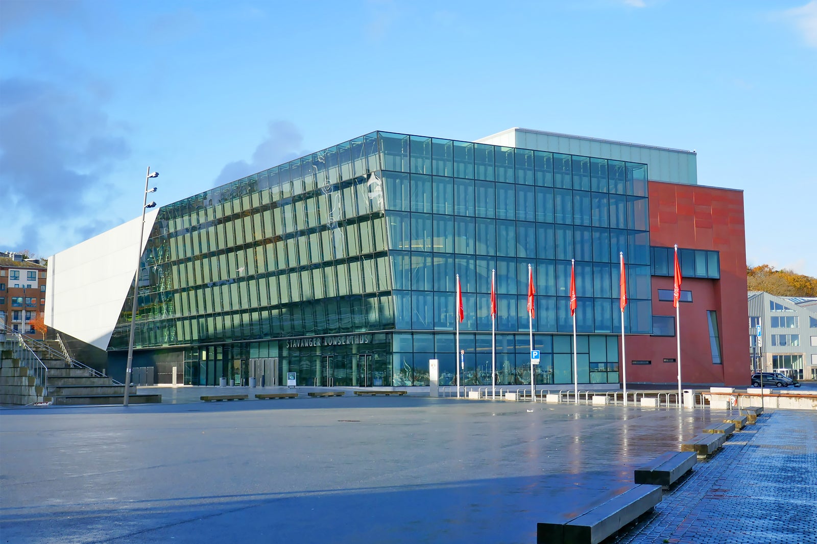 Stavanger Konserthus Vakker arkitektur og spennende kultur langs