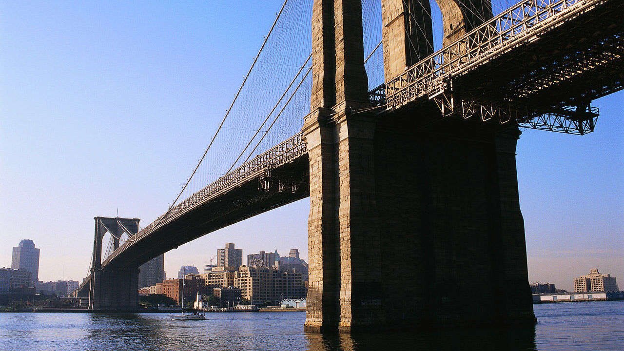Top 10 New York Hotels Near Brooklyn Bridge