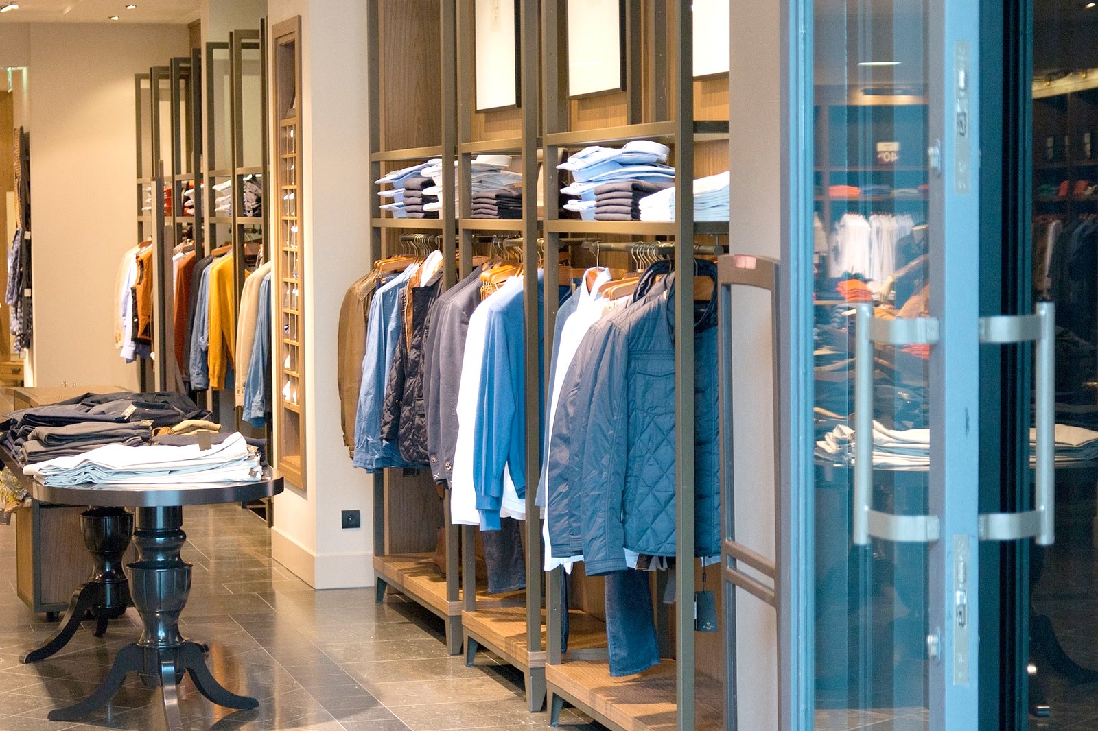 Orlando Florida,The Mall at Millenia,shopping shopper shoppers shop shops  market markets marketplace buying selling,retail store stores business  busin Stock Photo - Alamy