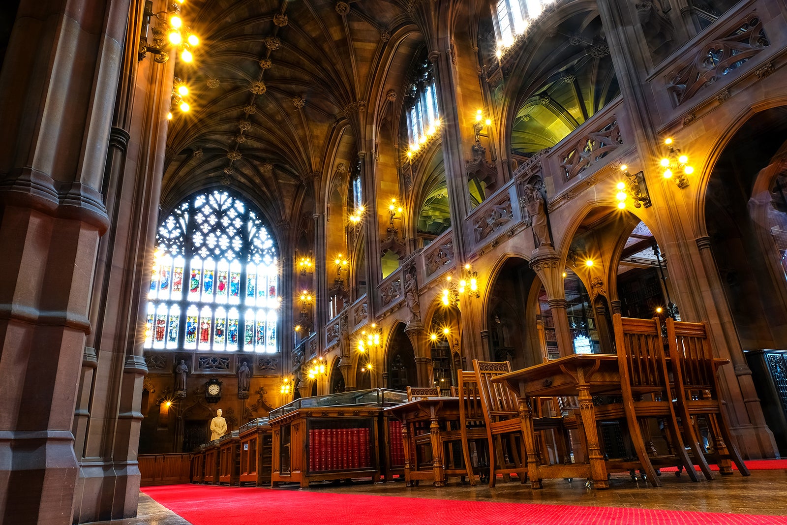 John Rylands Library in Manchester - Tour a Spectacular Victorian ...