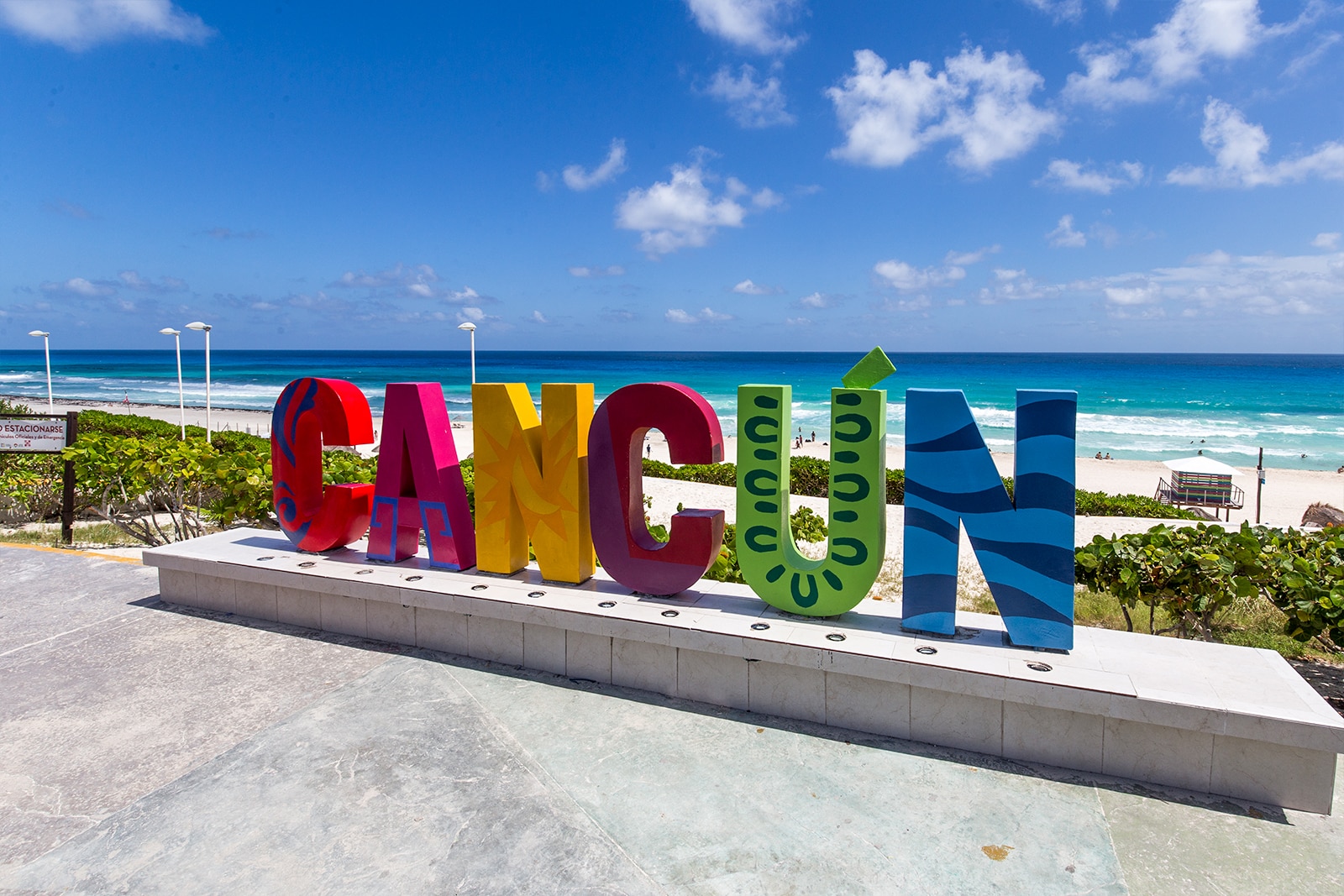 can i go to cancun with a dui