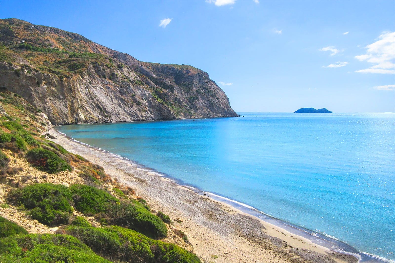 10 Best Beaches In Zakynthos Which Zakynthos Beach Is Right For You 10-best-beaches-in-zakynthos-which-zakynthos-beach-is-right-for-you