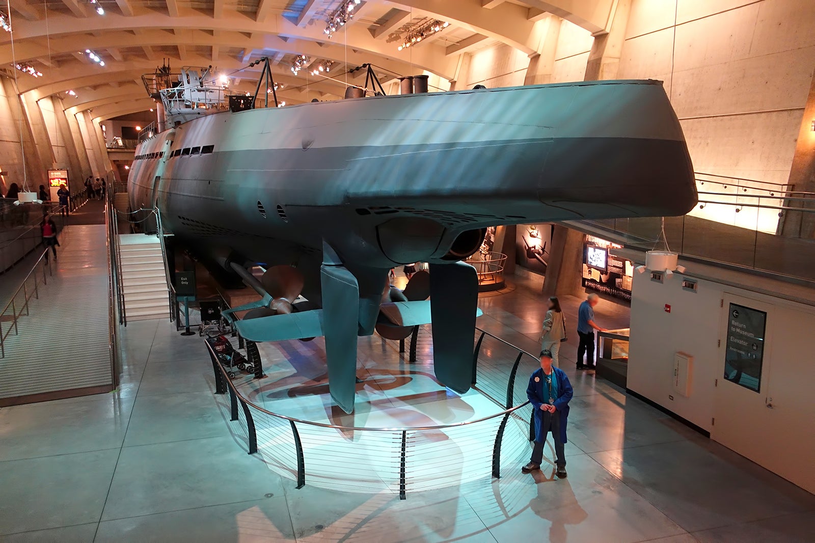 Museum of Science and Industry in Chicago 400,000 Square Feet of