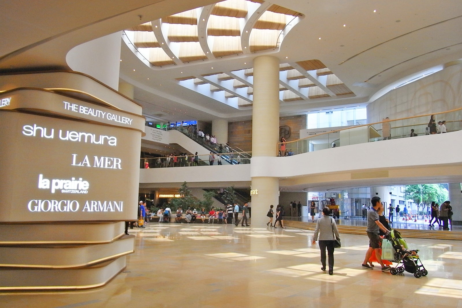 zara pacific place opening hours