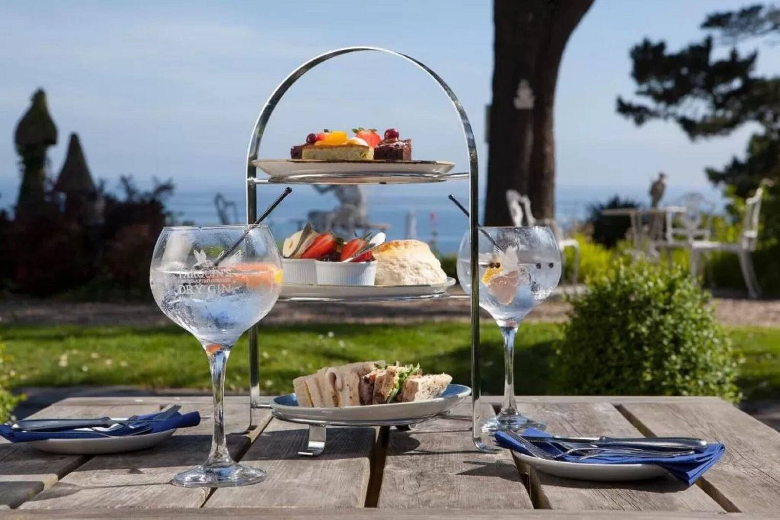 Cornwall Tea Best Cream Teas in Cornwall - Check out the best stops in town for a ...