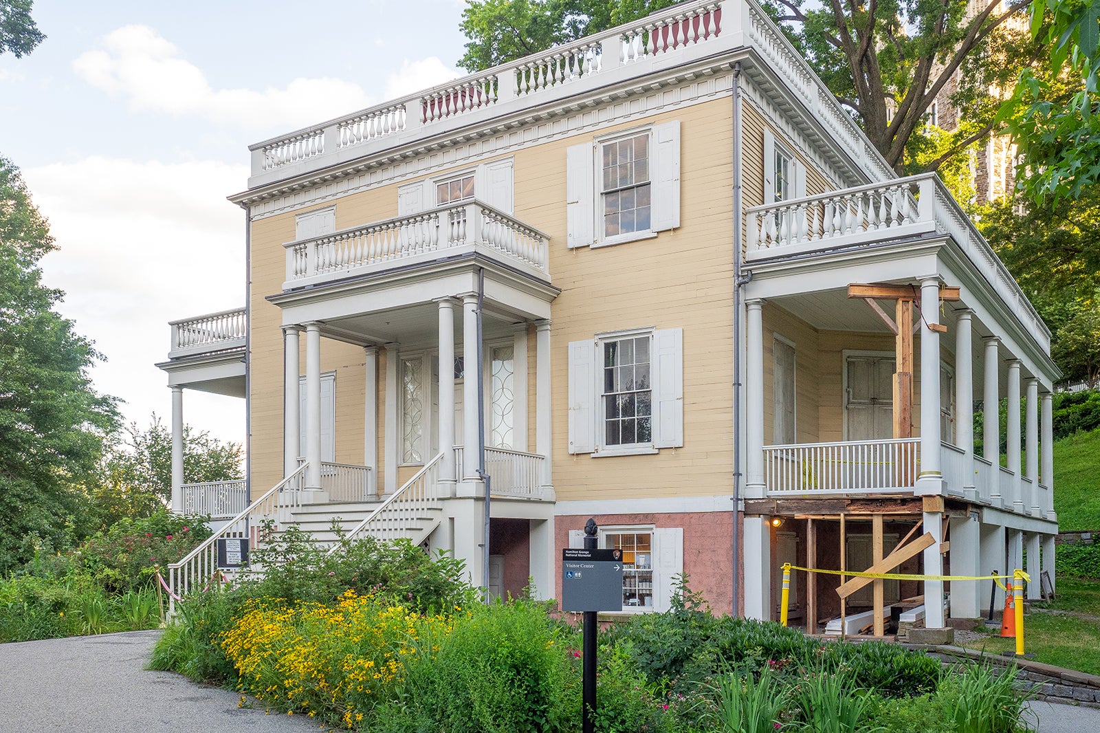 Hamilton Grange National Memorial in New York - View the Last Home of ...