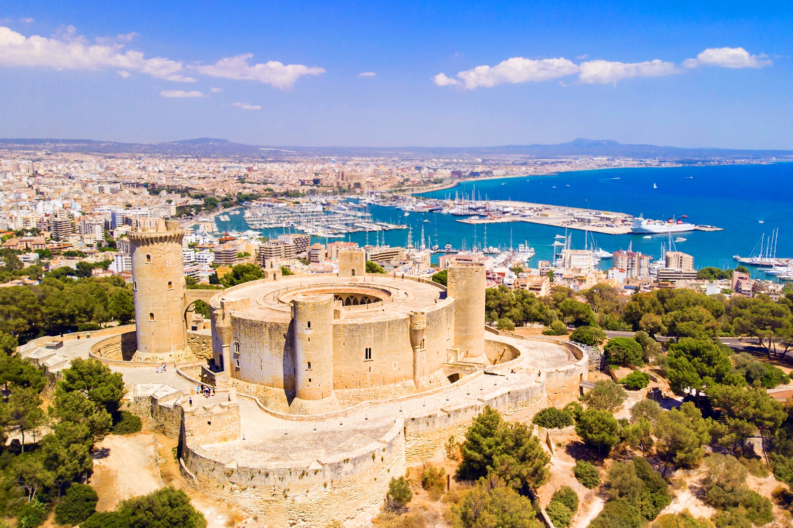 Promenade dans la ville d'Ibiza