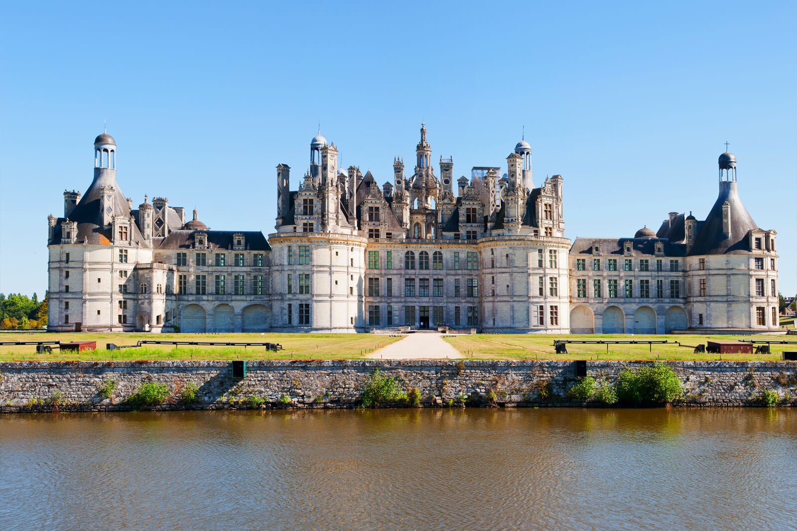 Famous French Chateaus 11 Most Beautiful Castles In France YAXN
