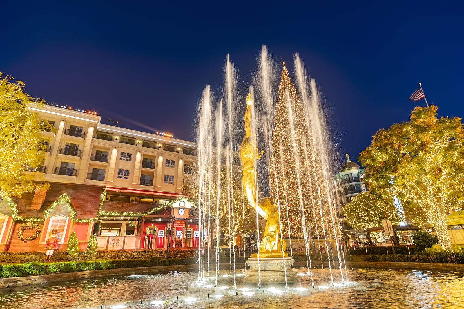 The Americana at Brand in Los Angeles Glendale's Beautiful Outdoor