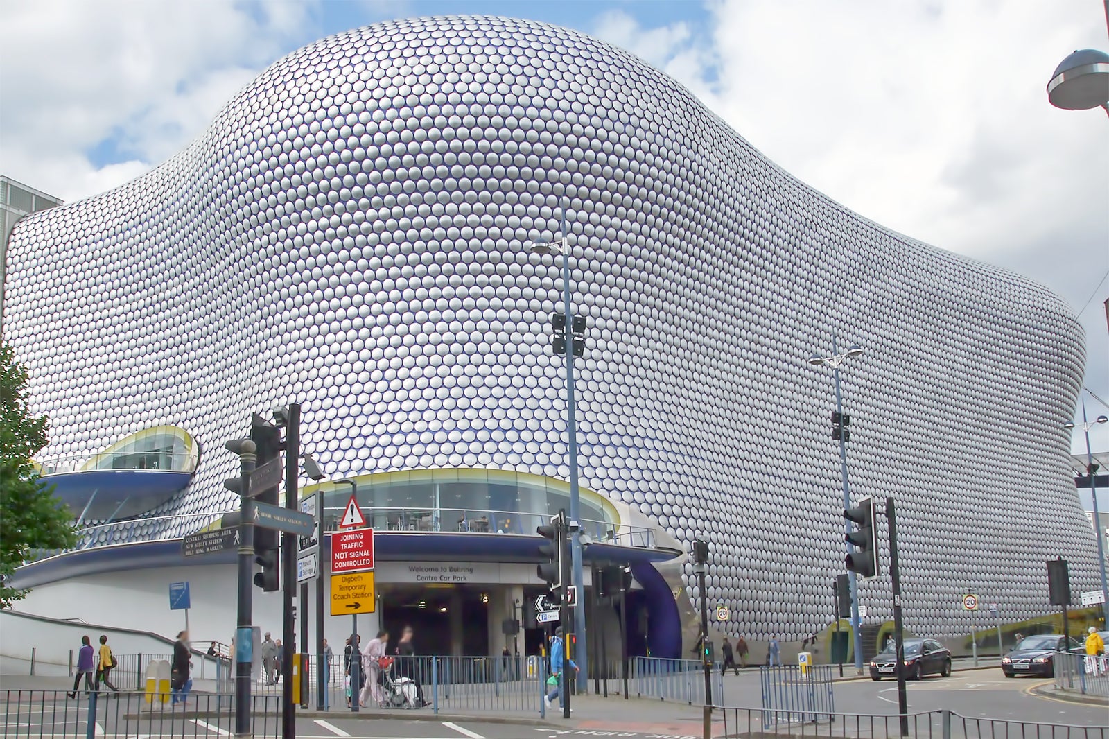 bullring-grand-central-in-birmingham-the-city-s-largest