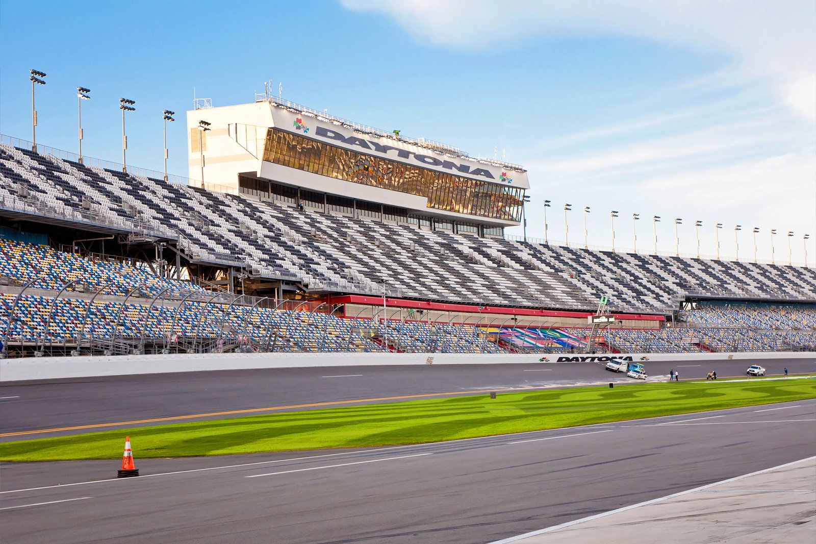 Jacksonville Jaguars exploring Daytona International Speedway as