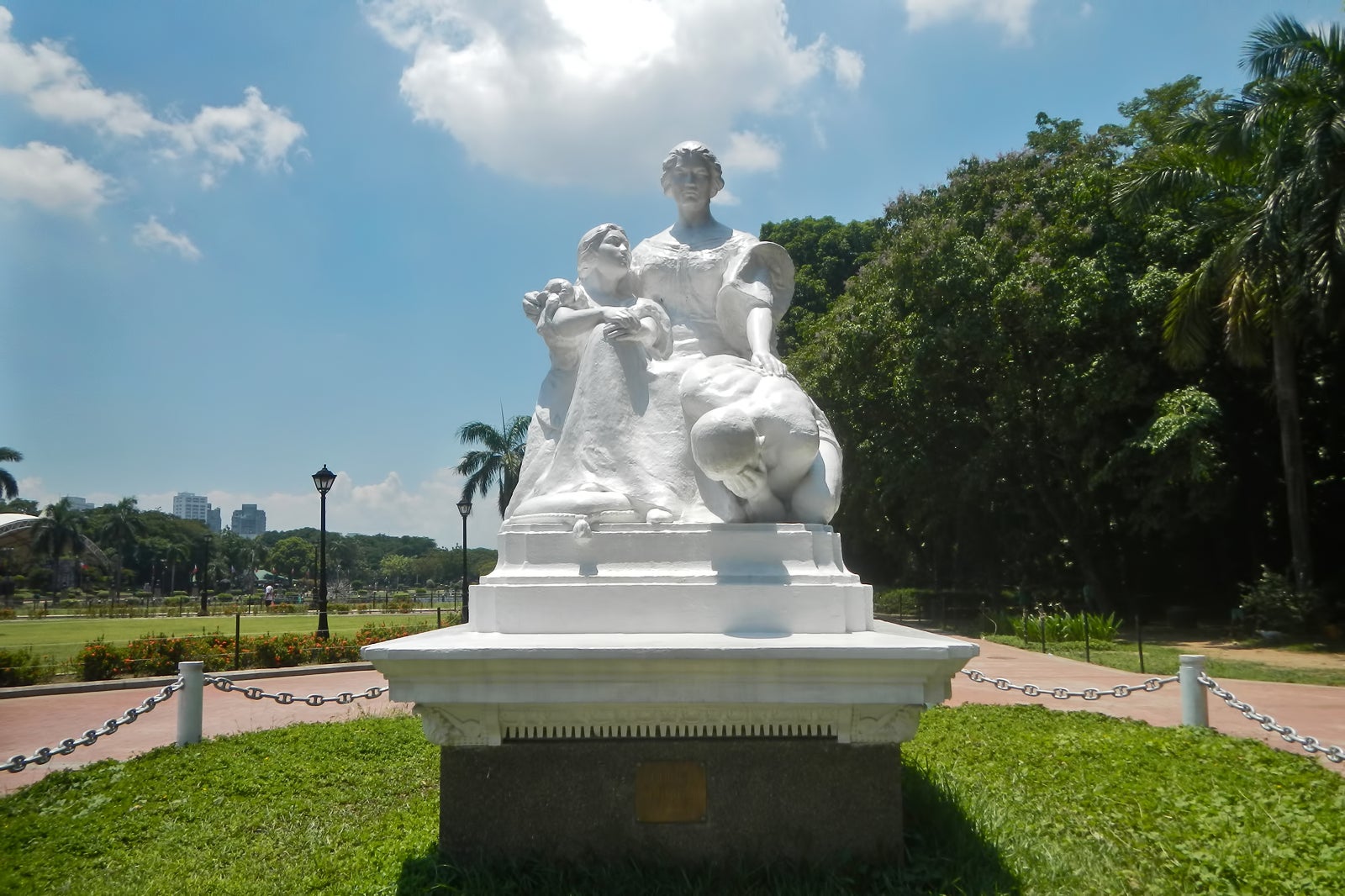 Rizal Park Manila - Popular Park in Ermita – Go Guides